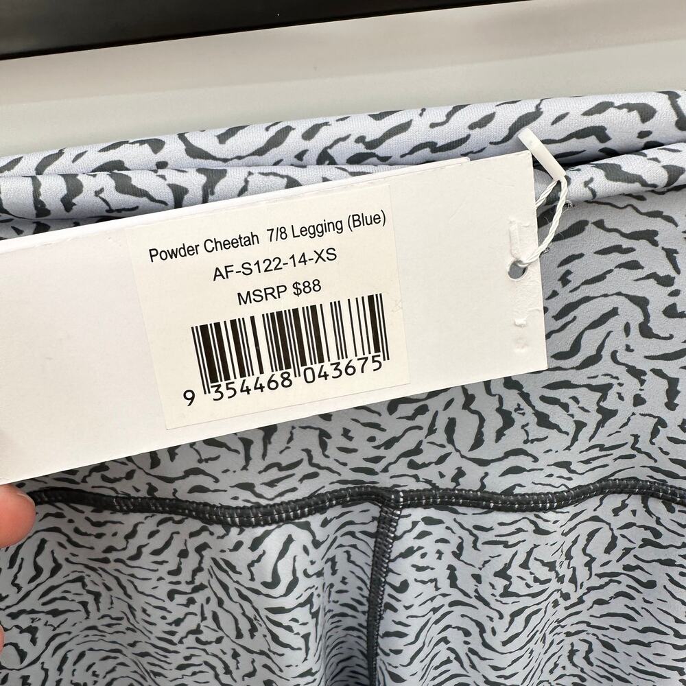 ALL FENIX NWT Powder Cheetah 7/8 Leggings in Blue // XS - Picture 5 of 7